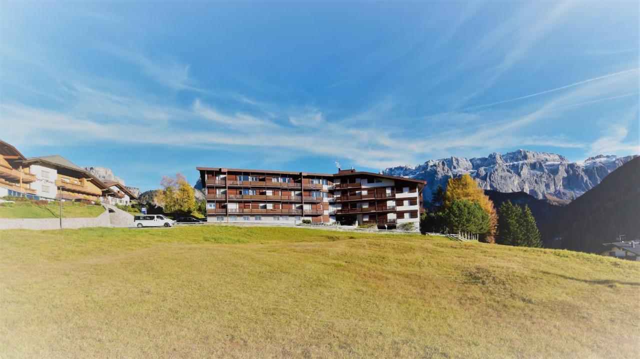 Appartamento Dolomiti Selva di Val Gardena Exteriör bild