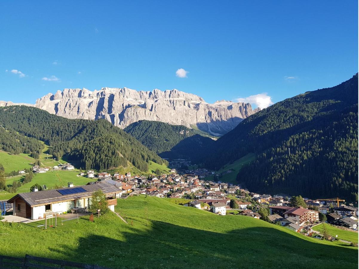 Appartamento Dolomiti Selva di Val Gardena Exteriör bild