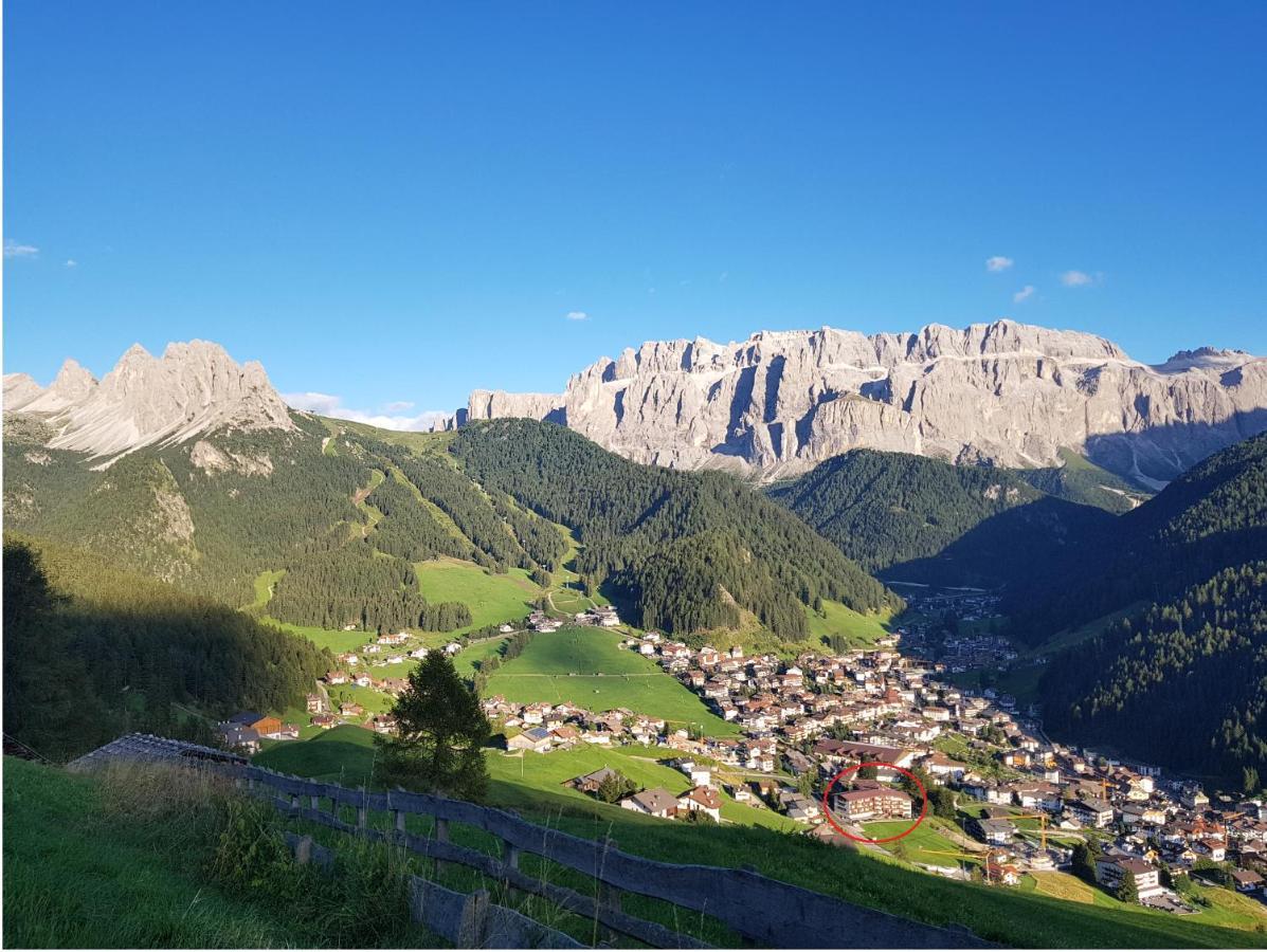 Appartamento Dolomiti Selva di Val Gardena Exteriör bild